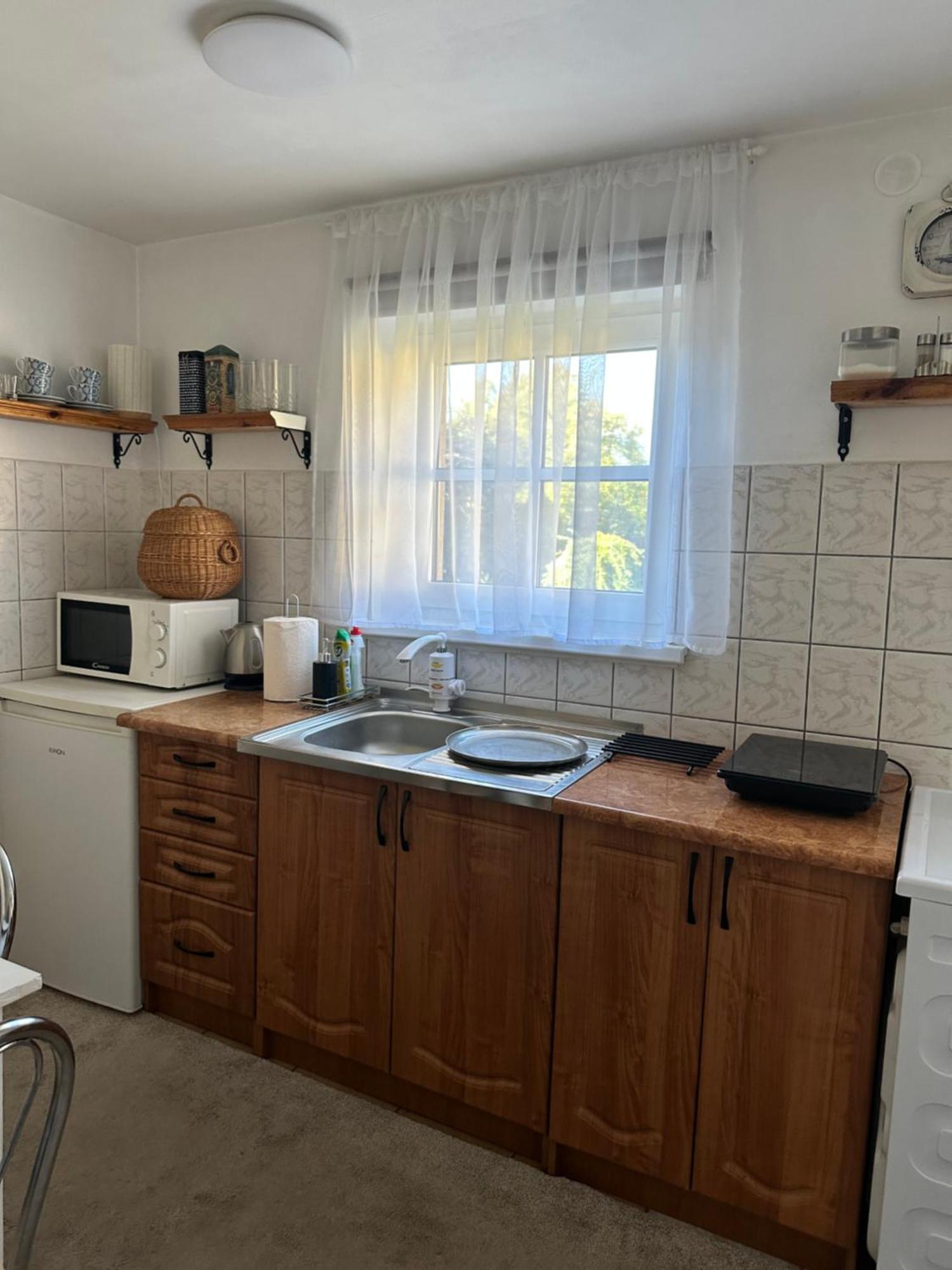 Anni Appartement Ventspils Buitenkant foto